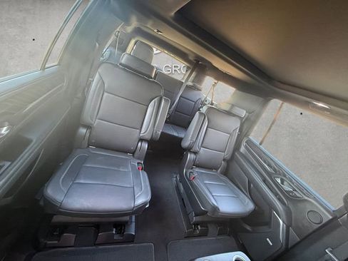 Used 2021 GMC Yukon XL Denali w/ Denali Premium Package RWD image 22