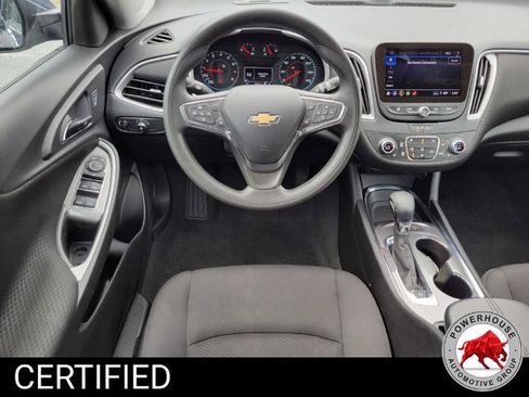 Used 2025 Chevrolet Malibu LT FWD image 18