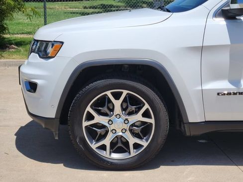 Used 2019 Jeep Grand Cherokee Limited RWD image 8