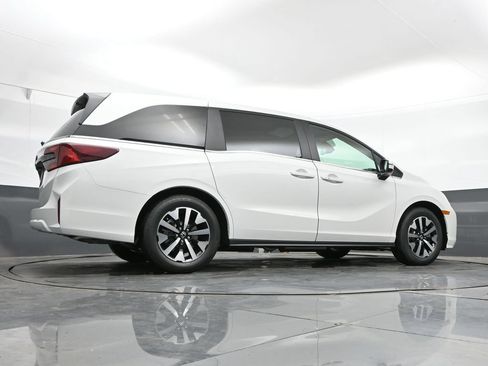 New 2026 Honda Odyssey EX-L image 34