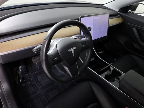 Used 2020 Tesla Model 3 Performance image 20