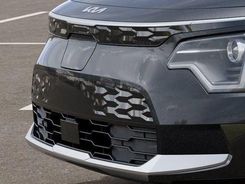 New 2026 Kia Niro Wind w/ Wind Preserve Package FWD image 12