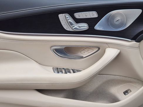 Used 2024 Mercedes-Benz AMG GT 43 image 22