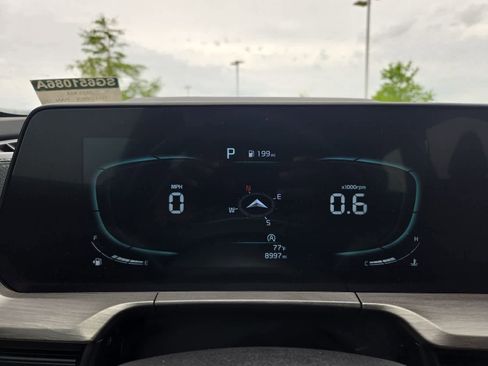 Used 2025 Kia Telluride EX X-Line AWD/4WD image 32