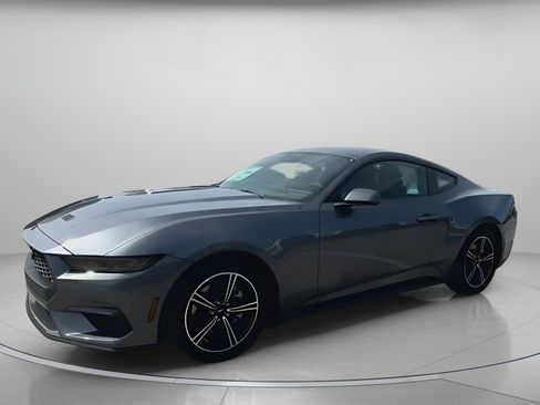 New 2025 Ford Mustang Coupe image 13