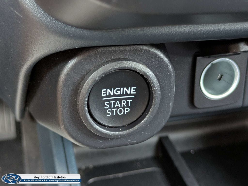 Used 2024 Ford Maverick Lariat w/ Black Appearance Package FWD image 29
