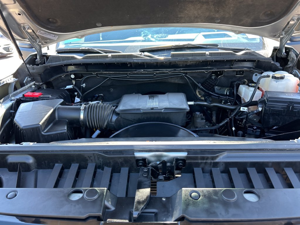 Used 2024 GMC Sierra 2500 AT4 w/ Technology Package AWD/4WD image 27