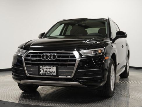 Used 2019 Audi Q5 2.0T Premium w/ Convenience Package image 3