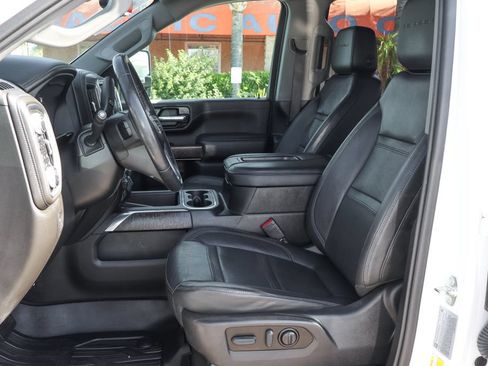 Used 2022 GMC Sierra 2500 Denali w/ Denali Ultimate Package AWD/4WD image 23