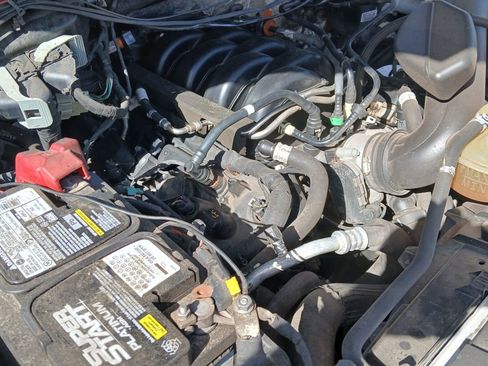 Used 2018 Ford F150 XLT image 11