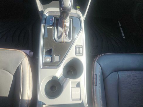 Used 2025 Subaru Crosstrek 2.5i Limited w/ Popular Package #3A image 19