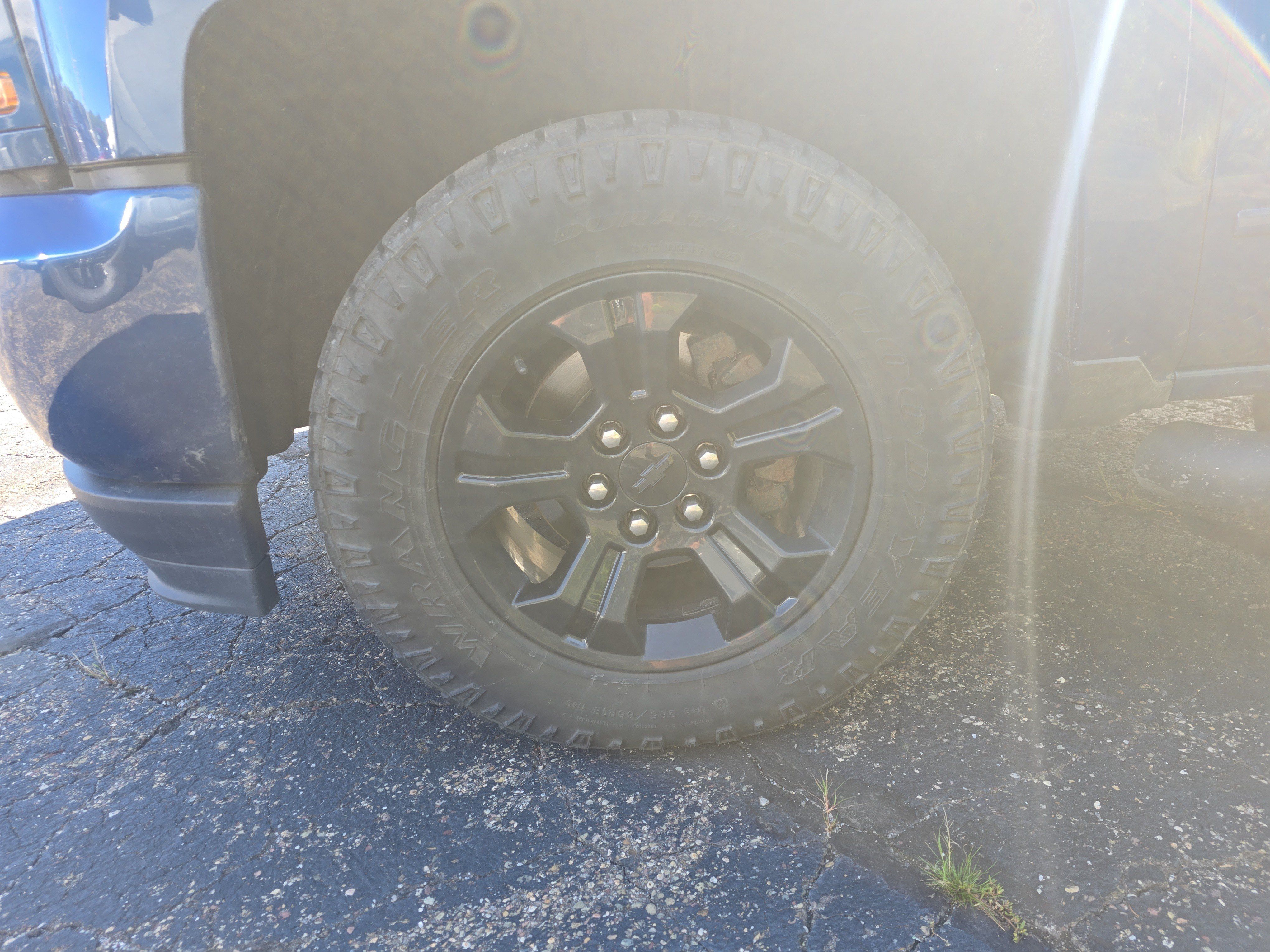 Used 2019 Chevrolet Silverado 1500 LT w/ All Star Edition AWD/4WD image 9