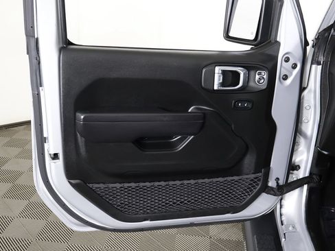 Used 2022 Jeep Wrangler Unlimited Sport w/ Sun And Sound Package AWD/4WD image 20
