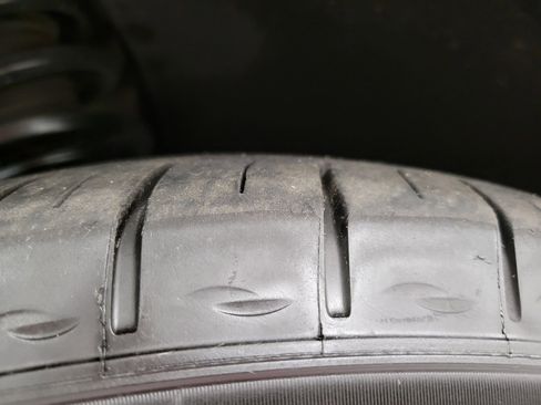 Certified 2025 Cadillac XT6 Premium Luxury image 5