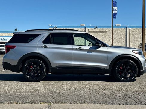 Certified 2024 Ford Explorer ST w/ Equipment Group 401A image 9