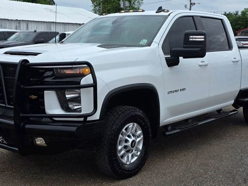 Used 2020 Chevrolet Silverado 2500 LT w/ All Star Edition AWD/4WD image 5