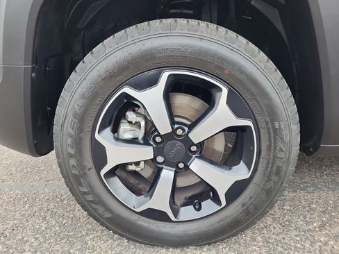 Used 2022 Jeep Renegade Trailhawk w/ Sun/Sound Group image 34