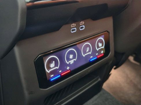 New 2027 BMW M5 Touring AWD/4WD image 26