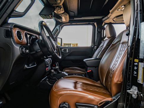 Used 2021 Jeep Wrangler Unlimited Rubicon image 44