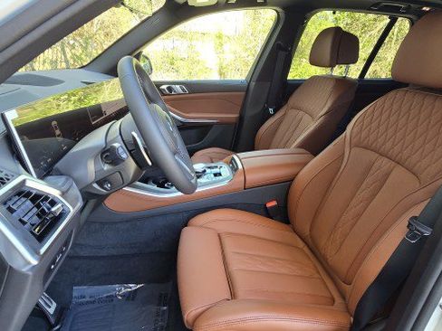 New 2026 BMW X5 M60i AWD/4WD image 19