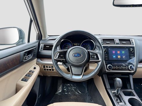 Used 2018 Subaru Outback 2.5i Limited image 16