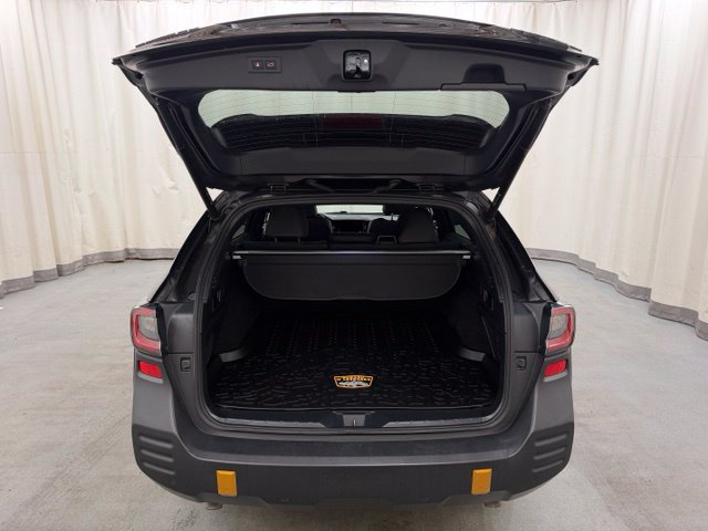 Used 2024 Subaru Outback Wilderness AWD/4WD image 8