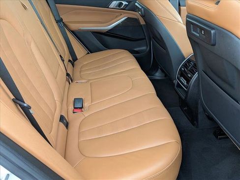 Used 2022 BMW X5 xDrive40i image 21