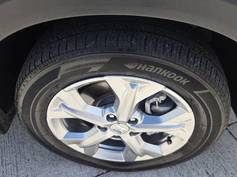 Used 2024 Honda HR-V LX image 10