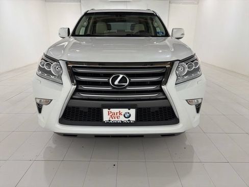 Used 2018 Lexus GX 460 Premium w/ Premium Package AWD/4WD image 8