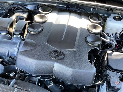 Certified 2024 Toyota 4Runner SR5 image 30