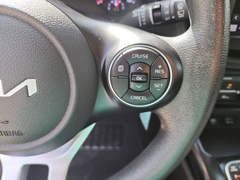 Used 2022 Kia Soul LX w/ Technology Package image 17