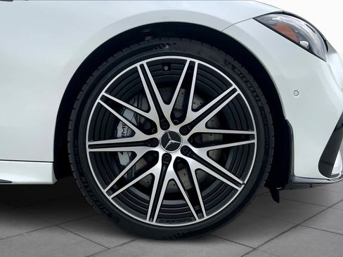 Used 2024 Mercedes-Benz C 43 AMG 4MATIC Sedan image 11
