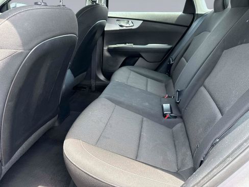 Used 2023 Kia Forte LXS FWD image 12