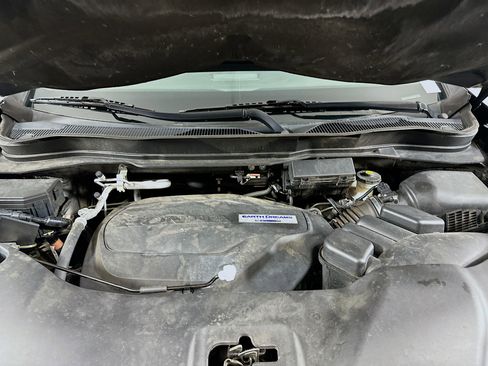 Used 2019 Honda Pilot Touring image 35