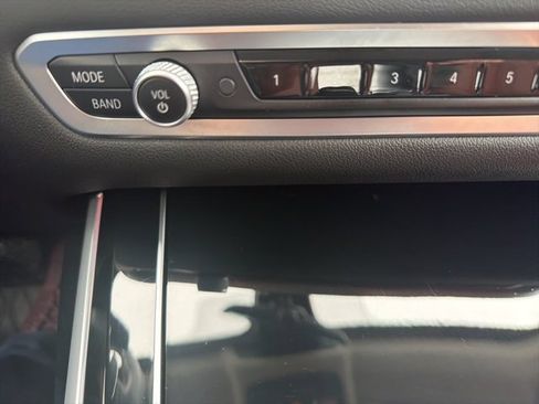 Used 2021 BMW X7 xDrive40i image 90