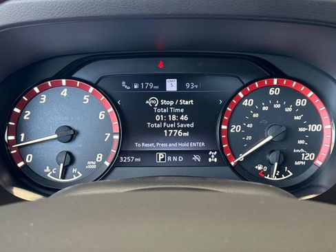 Used 2025 Nissan Frontier PRO-4X w/ Pro Premium Package AWD/4WD image 23