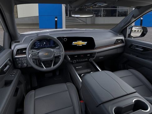 New 2026 Chevrolet Tahoe Premier w/ Sun And Tow Package AWD/4WD image 15