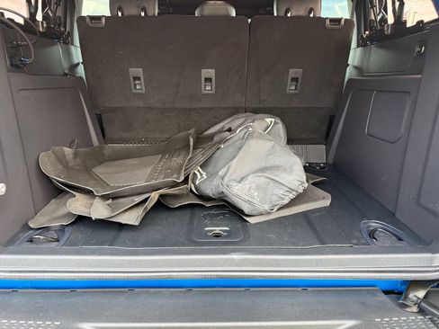 Used 2023 Ford Bronco Black Diamond AWD/4WD image 11