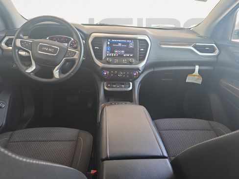 Used 2023 GMC Acadia SLE w/ Driver Convenience Package FWD image 2