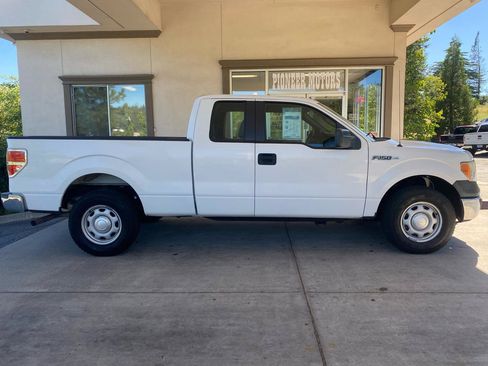 Used 2013 Ford F150 XL w/ Mid Equipment Group RWD image 6