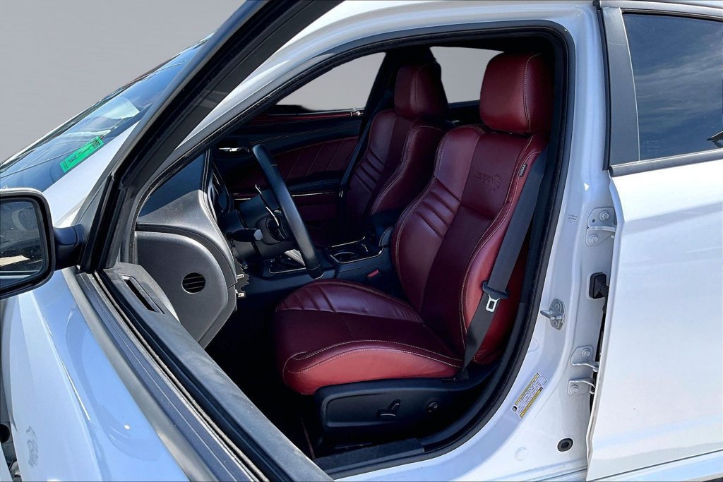 Used 2022 Dodge Charger SRT Hellcat w/ Harman/Kardon Audio Group RWD image 3