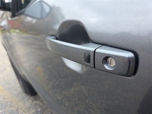 New 2026 Nissan Frontier SV image 30