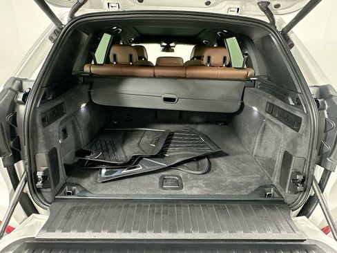Certified 2024 BMW X5 xDrive40i w/ Premium Package image 27