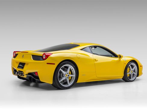 Used 2012 Ferrari 458 Italia Coupe image 12