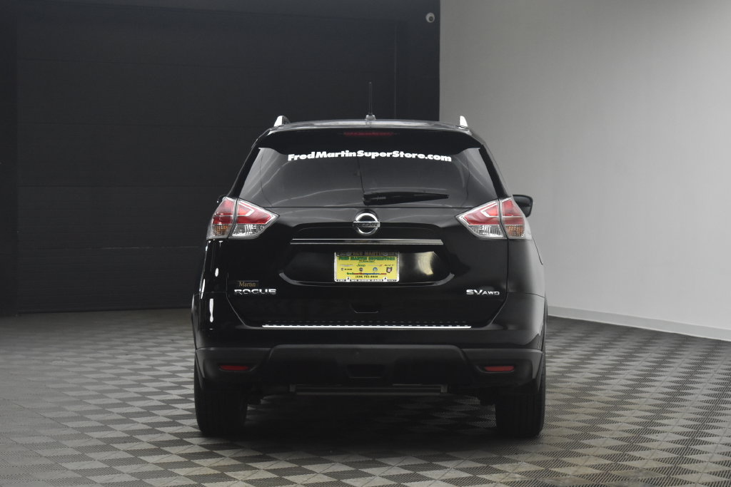 Used 2015 Nissan Rogue SV AWD/4WD image 7