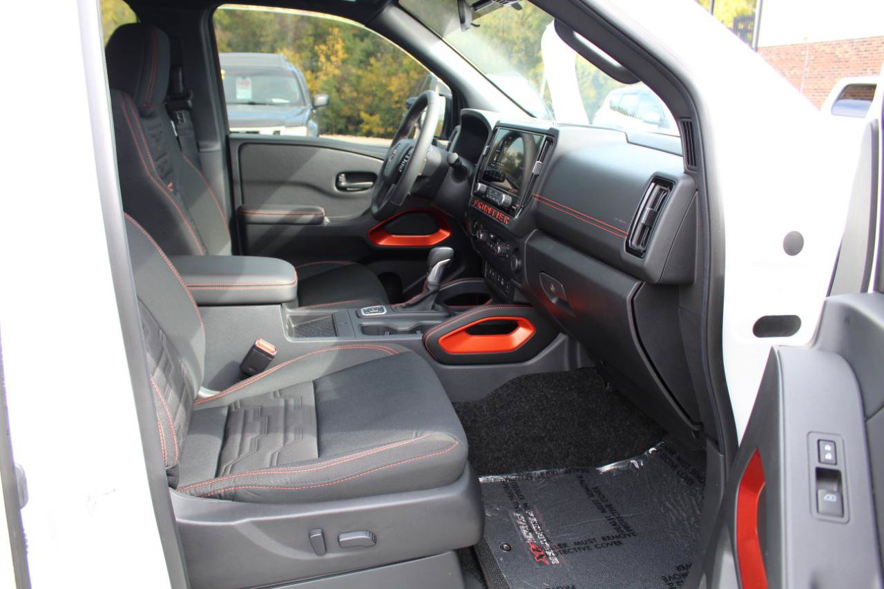 Used 2026 Nissan Frontier PRO-4X w/ Pro-4x Convenience Package AWD/4WD image 11