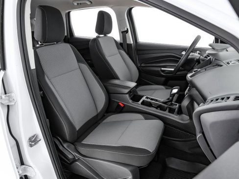 Used 2018 Ford Escape SE w/ SE Sync 3 Package AWD/4WD image 32