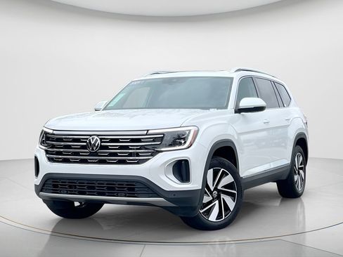Certified 2025 Volkswagen Atlas SEL image 1