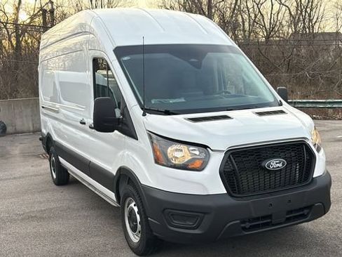 New 2026 Ford Transit 250 148 High Roof w/ Load Area Protection Package image 27