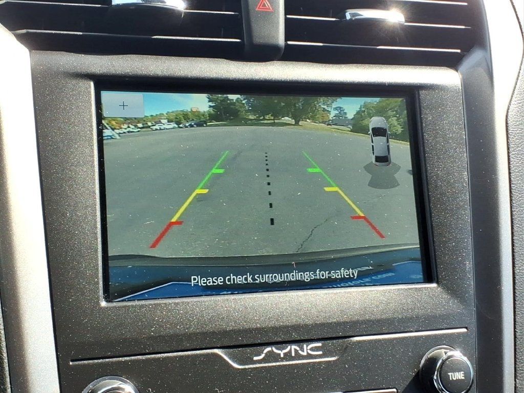 Certified 2020 Ford Fusion SE FWD image 16